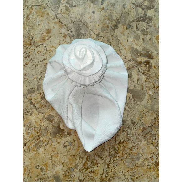 Boutique White Rosebud Baby Turban Headwrap - Picture 1 of 1